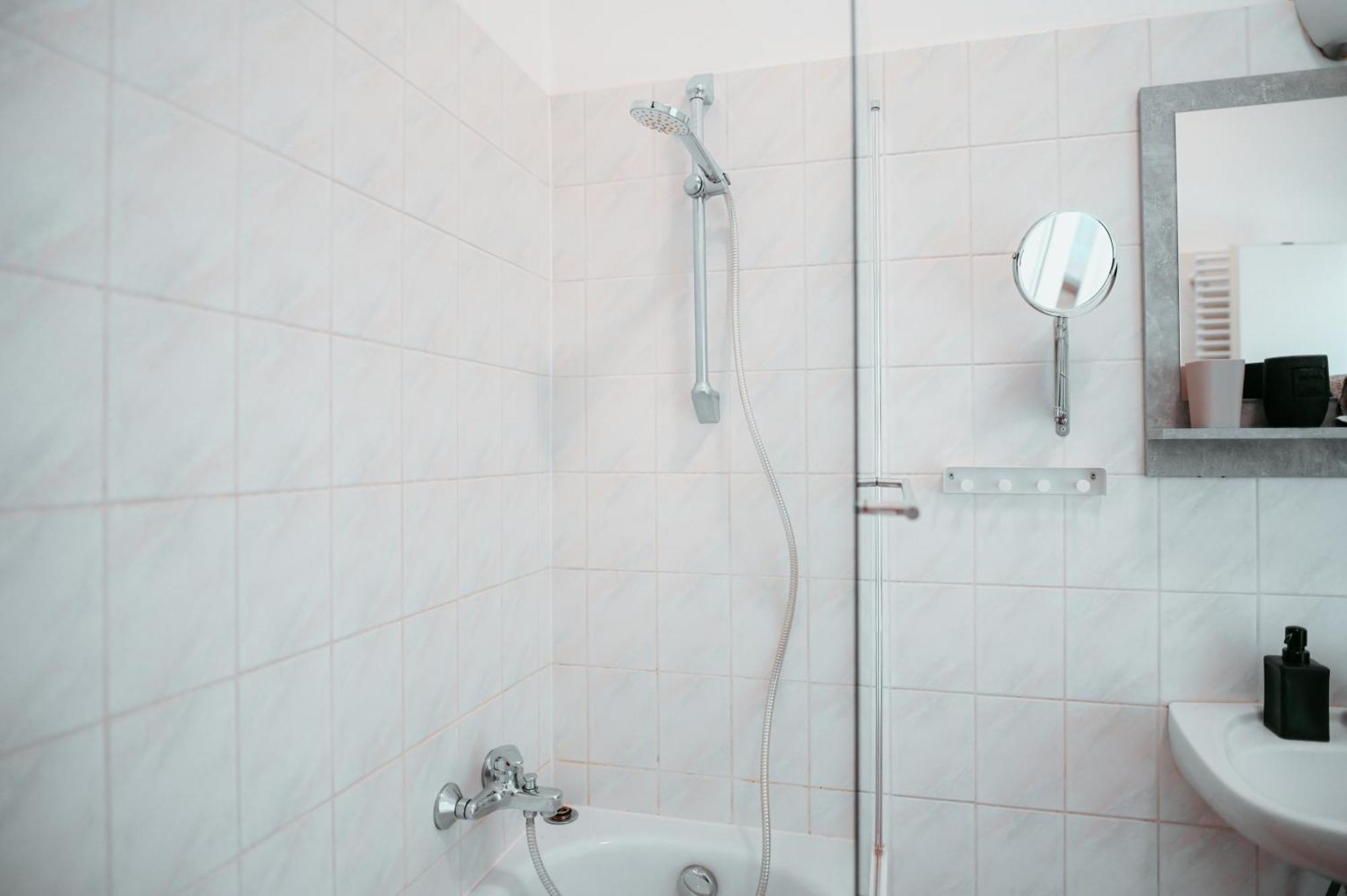 Raimond Apartment Ottakringer Top 10 Viyana Dış mekan fotoğraf